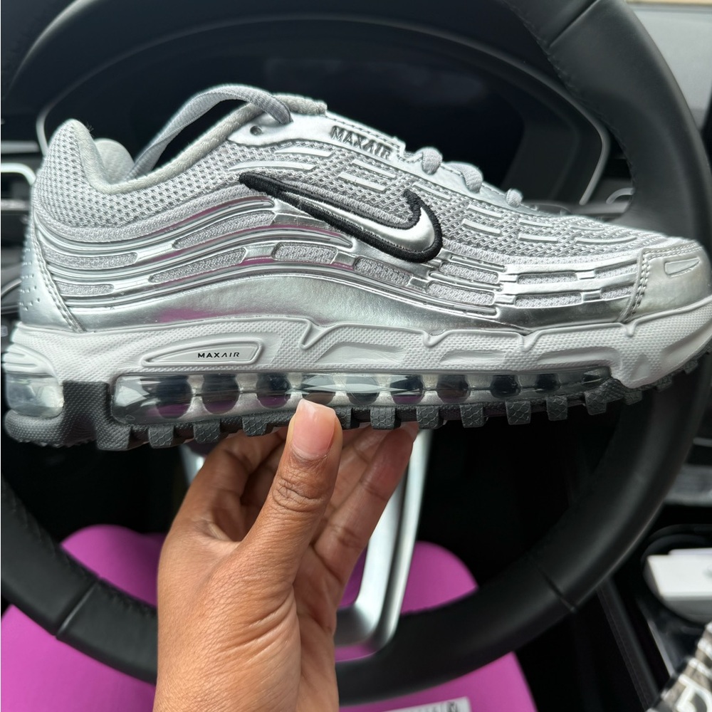 Nike Metallic Silver Air Max Shoes TL 2.5